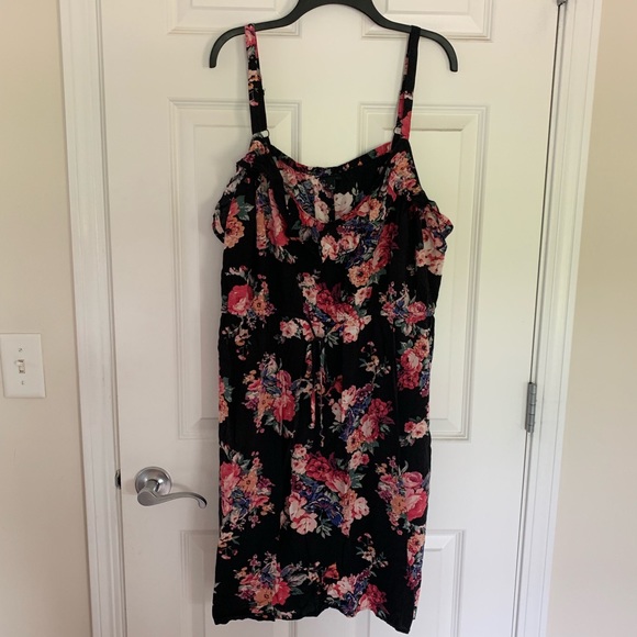 🖤🌹Torrid Black Spaghetti Floral Dress - Picture 1 of 4